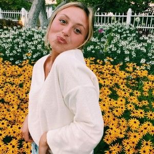 Meet your Posher, Mikayla